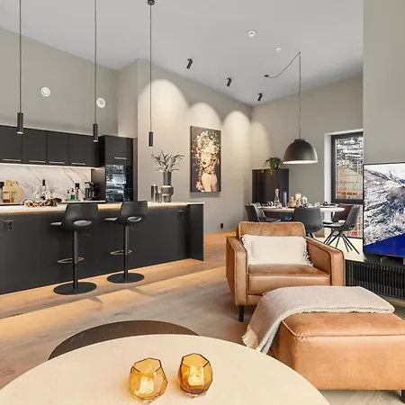 Apartment Toppleilighet Pa Bryggen I Med Fantastisk Utsikt