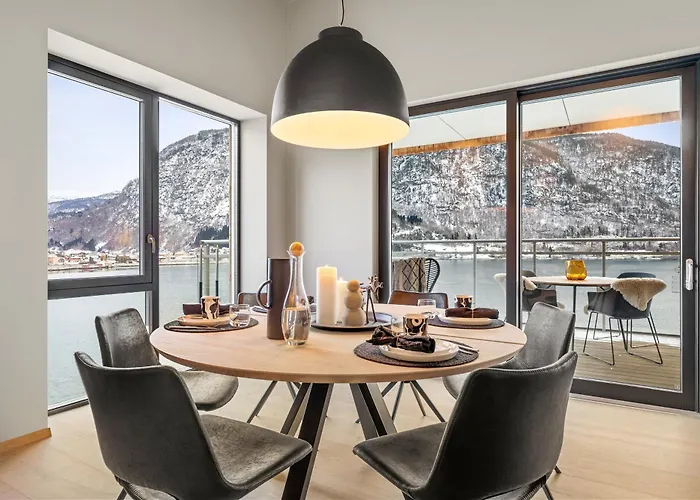 Toppleilighet Pa Bryggen I Med Fantastisk Utsikt 桑恩达